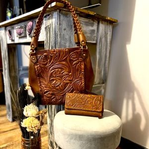 BOC Millstone Deluxe Wallet with matching purse (no brand)